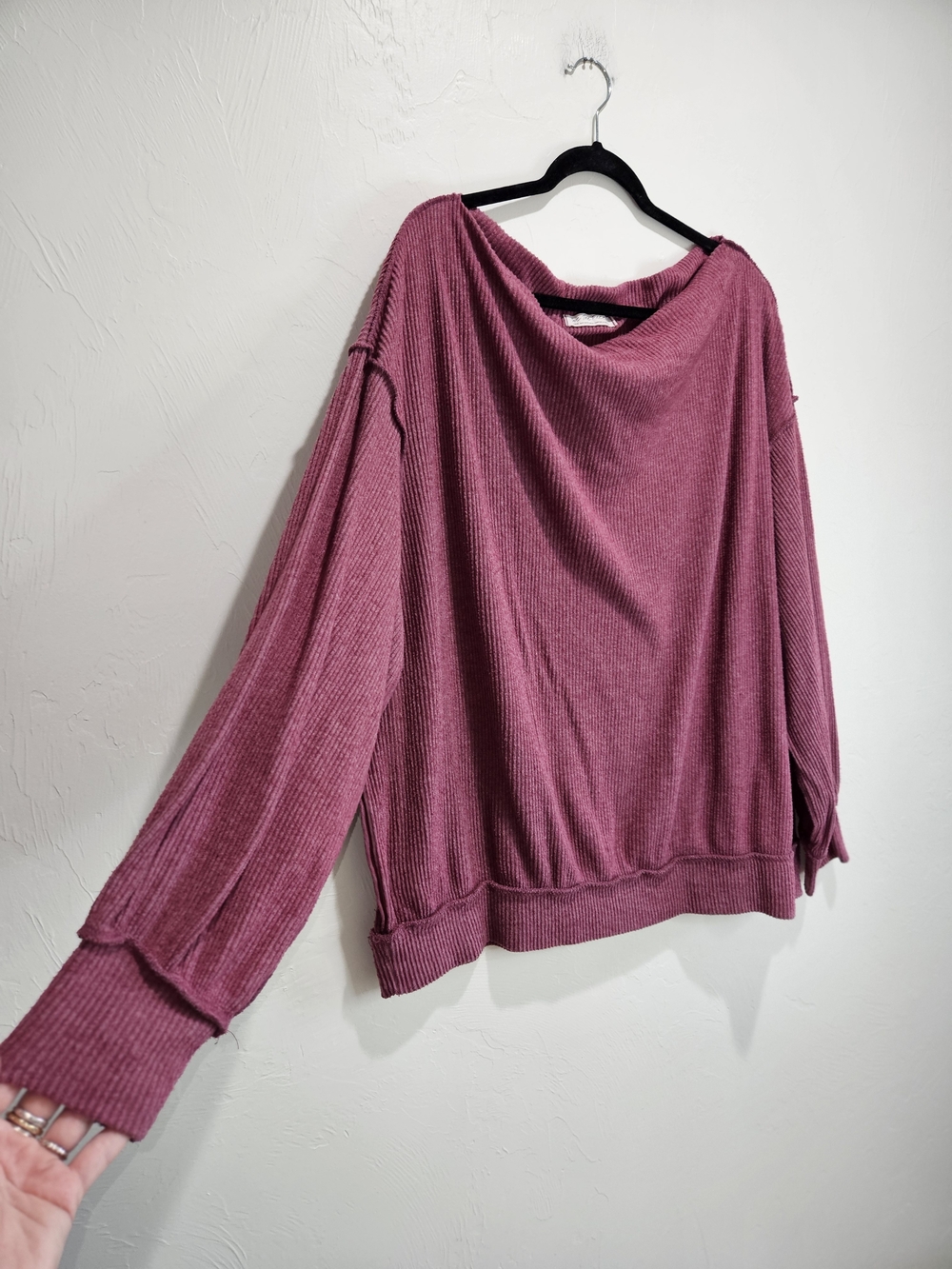 We The Free People Ribbed Off-Shoulder Sweater - Mauve Pink Womens Size Large - Picture 4 of 11